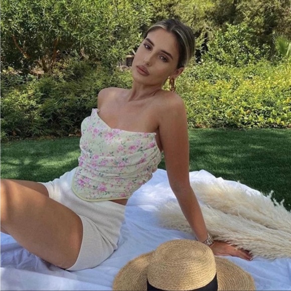 House of CB ‘Vivienne’ Lemon Floral Corset NWOT - Picture 6 of 15